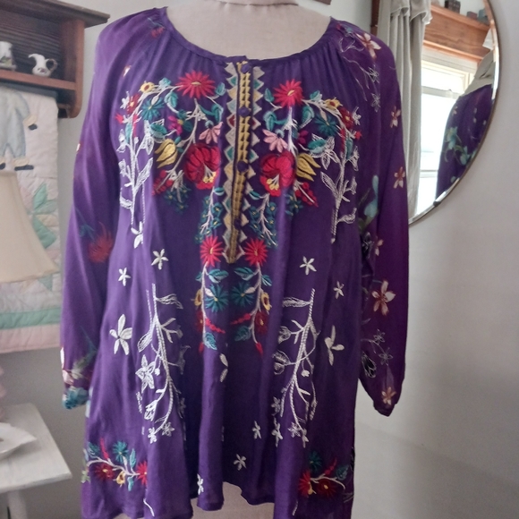 Johnny Was Embroidered Top - Picture 3 of 7